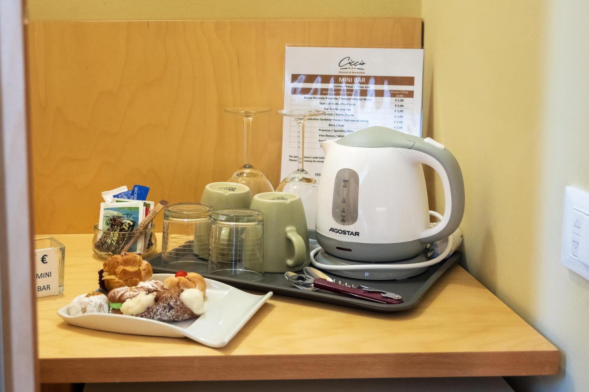 Ciccio Rooms And Breakfast - Self Check-In Palermo Zewnętrze zdjęcie