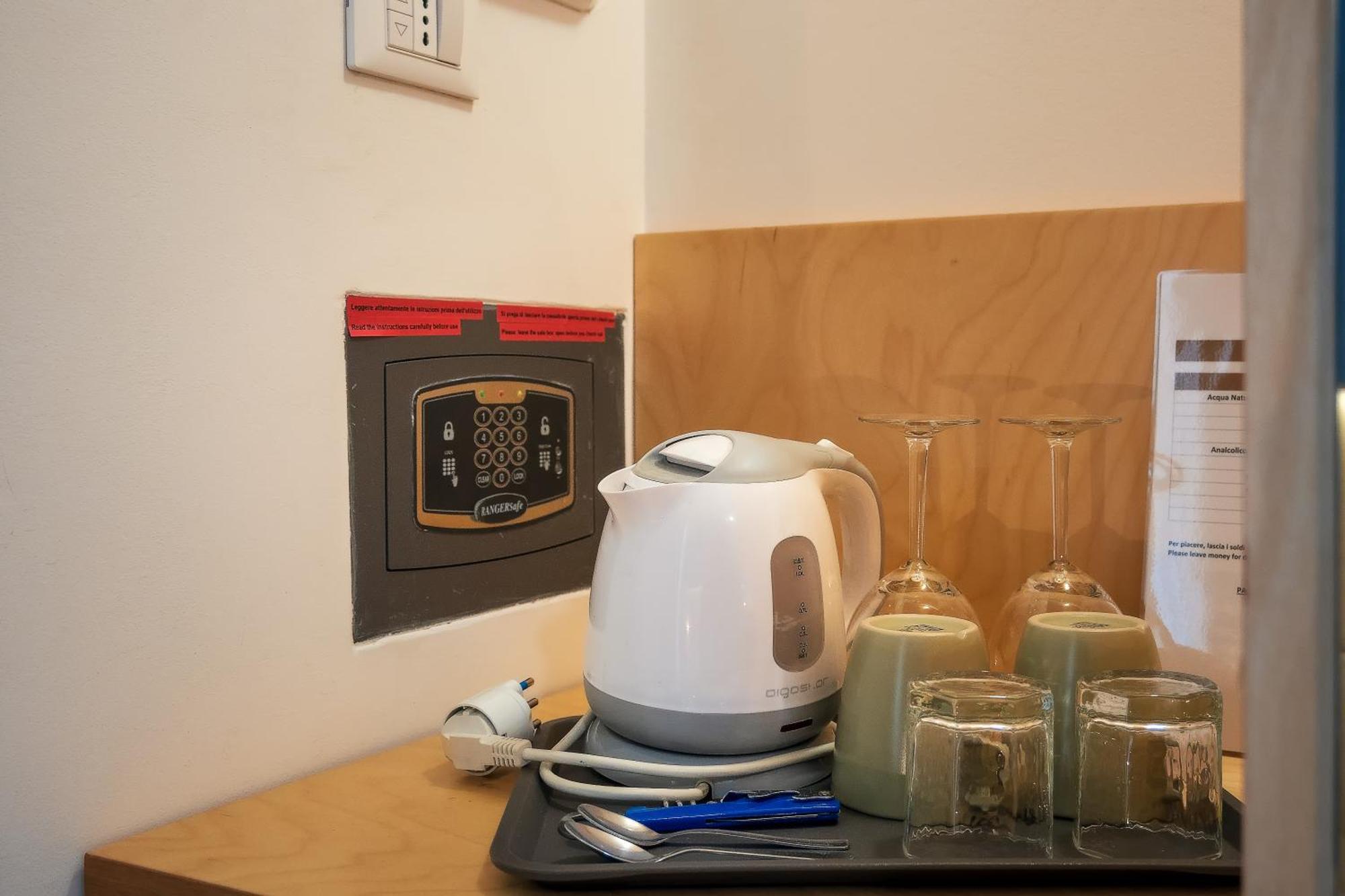Ciccio Rooms And Breakfast - Self Check-In Palermo Zewnętrze zdjęcie