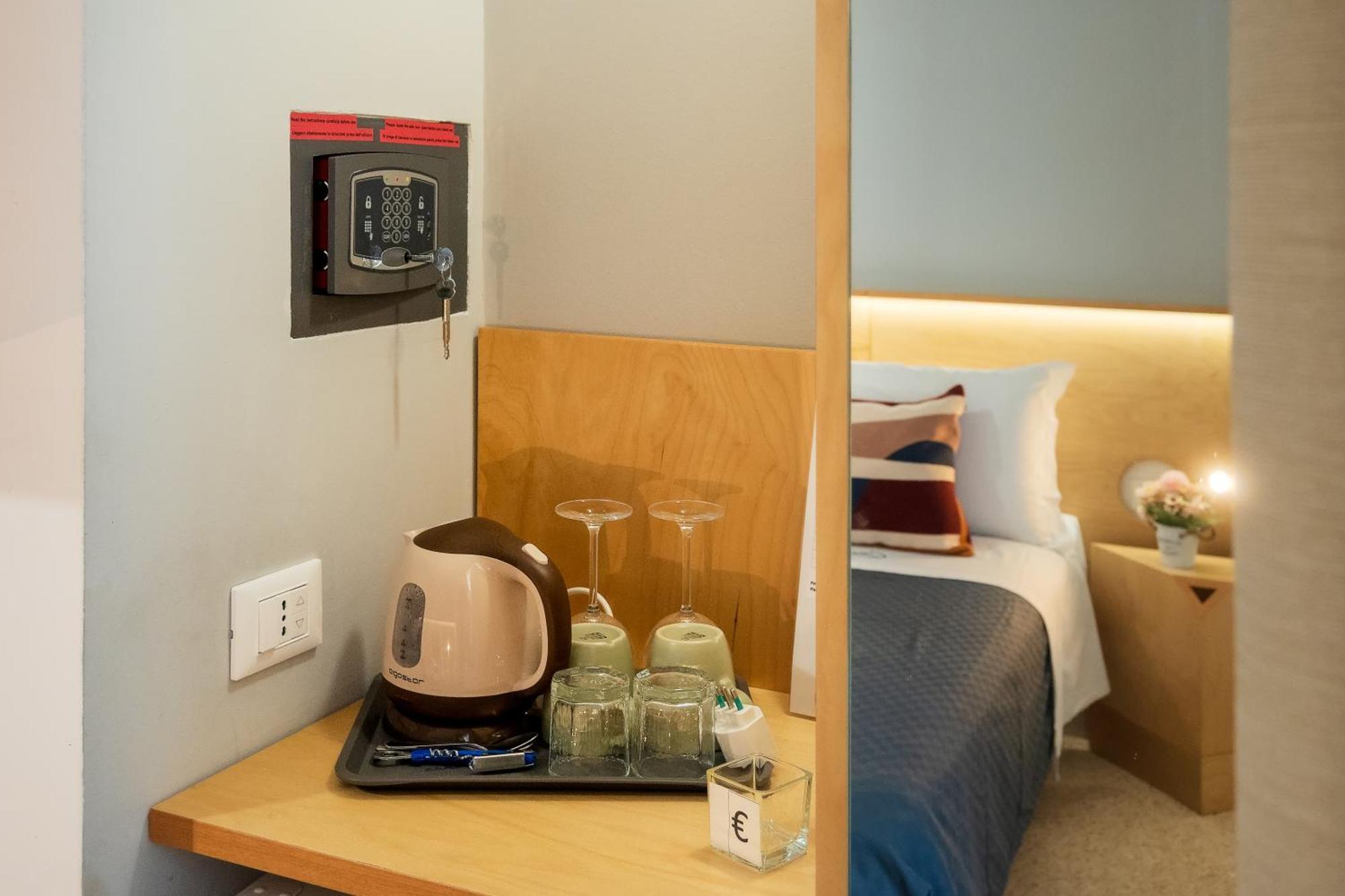Ciccio Rooms And Breakfast - Self Check-In Palermo Zewnętrze zdjęcie