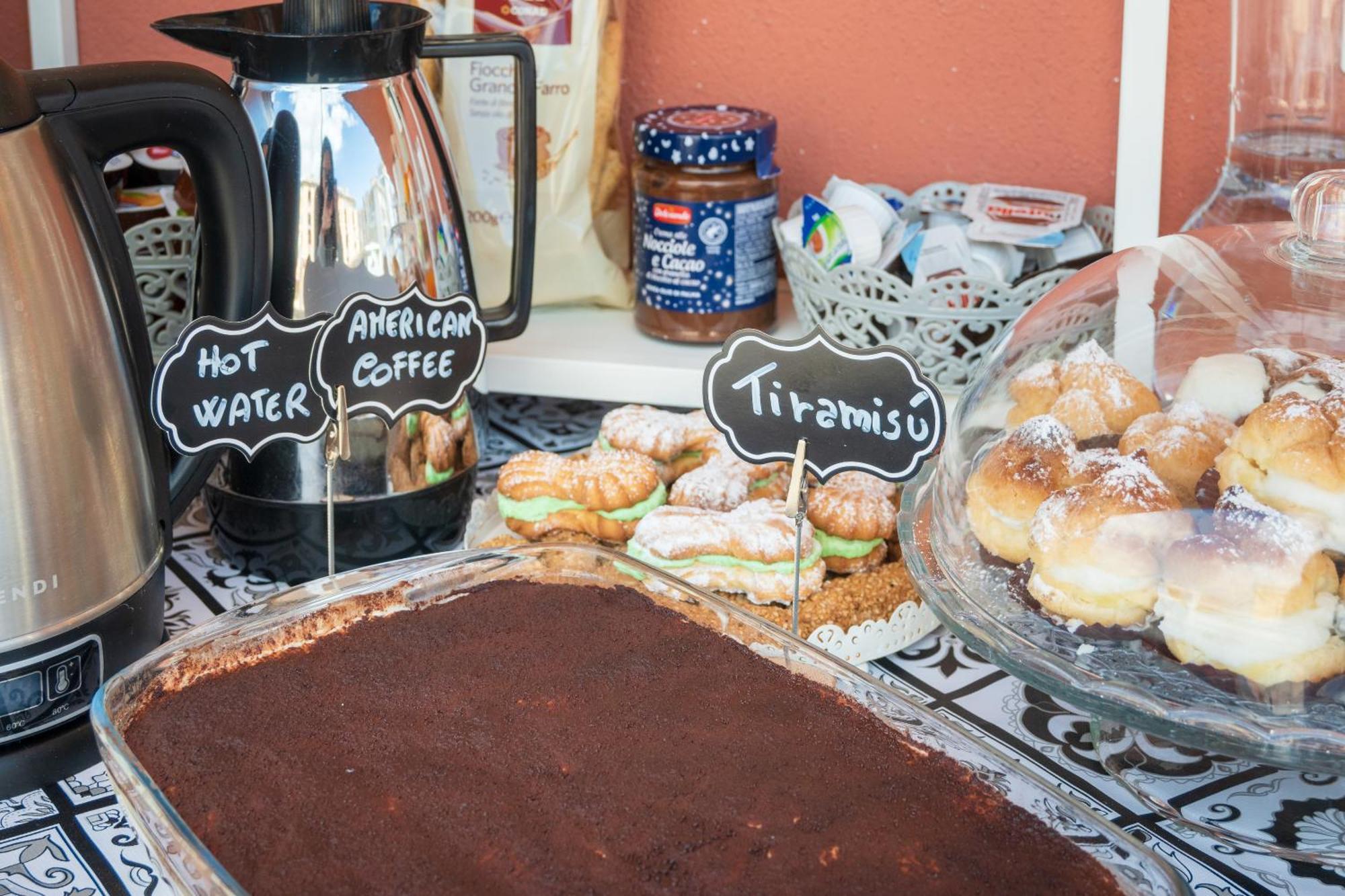 Ciccio Rooms And Breakfast - Self Check-In Palermo Zewnętrze zdjęcie